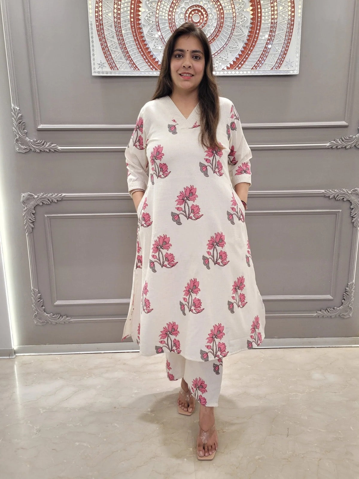 FABRIC - COTTON FLEX, THREAD WORK, A- LINE, DOUBLE SIDE POCKETS, SIZE S TO XXL